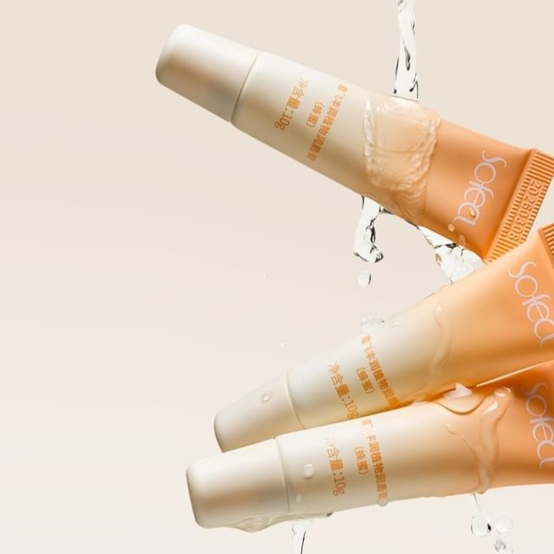 Sofea – Moisturizing Plant Lip Balm – 2 Flavors | YesStyle